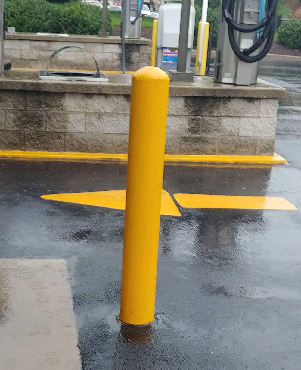 Grolar Sealants Carwash Bollards Before